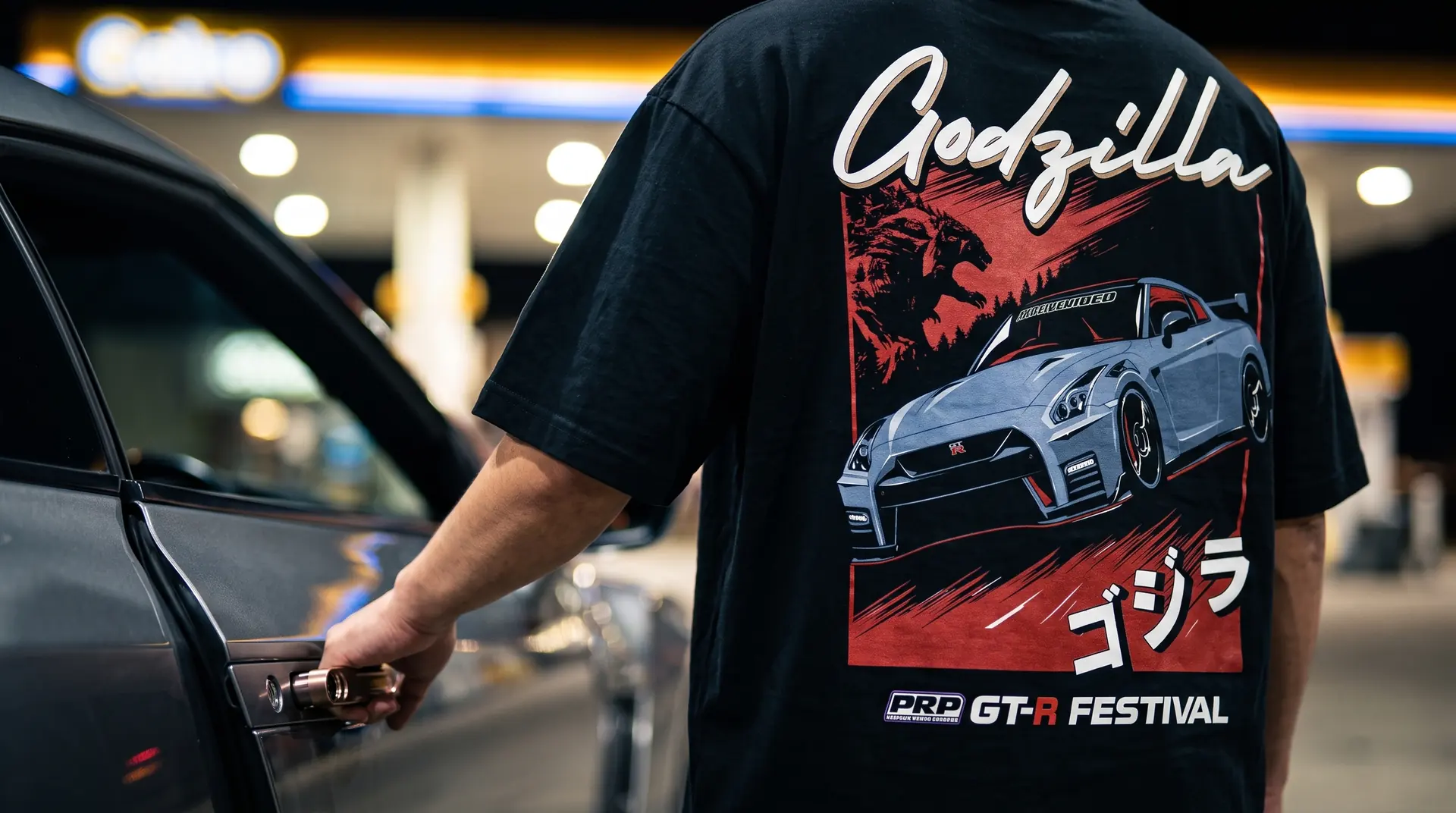 Godzilla tee back print in detail